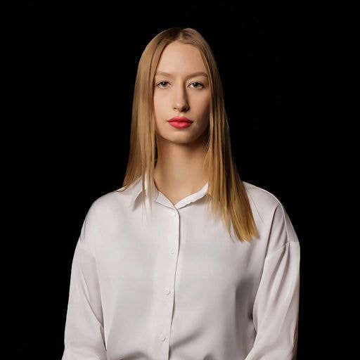 Алина